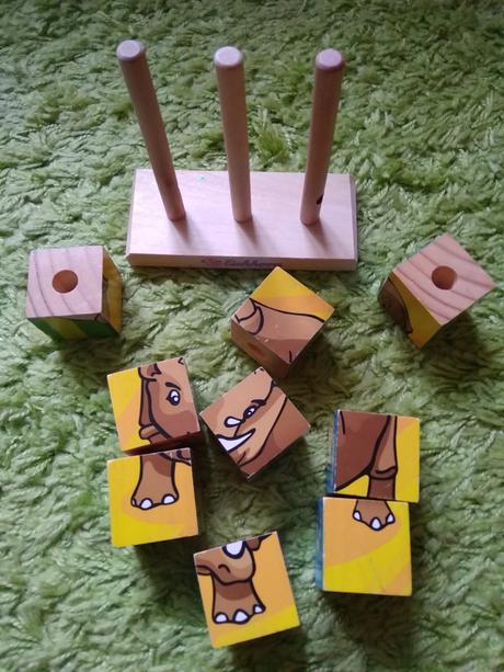 Dřevěné kostky se zvířátky,