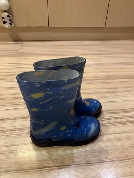 Dětské holínky, 25