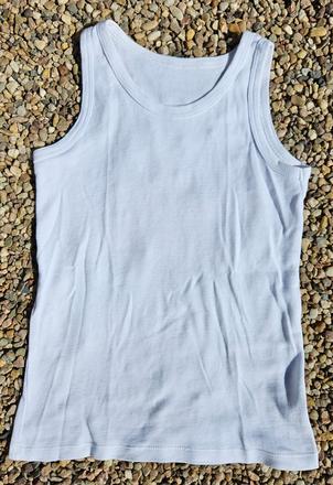 L306	2x chlapecké tílko vel. 122-128, tcm,122