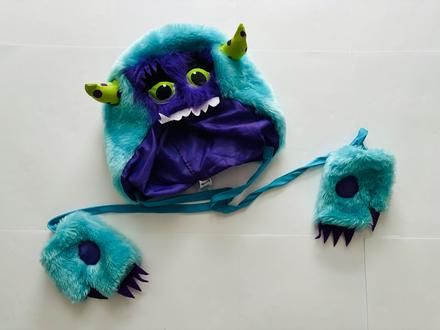 Čepice zimní - v.9/10 let, 140