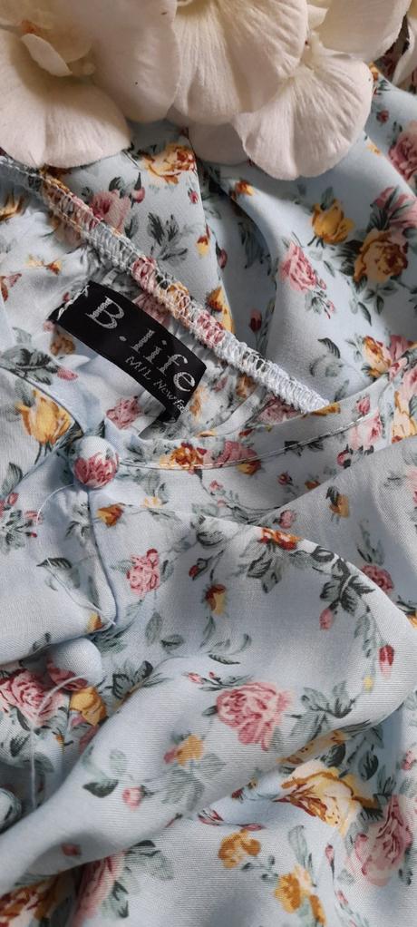 Květinové dlouhé šaty s páskem, l