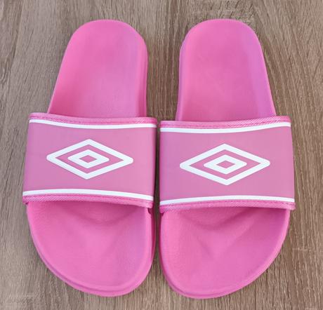 Dívčí nazouváky/pantofle umbro růžové, umbro,38