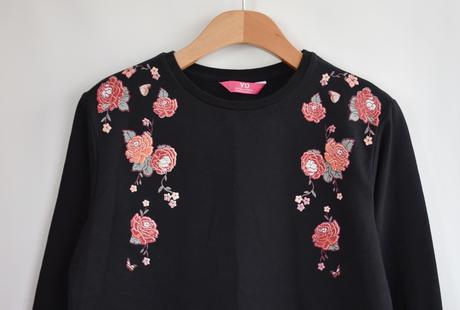 Mikina vel. 12 - 13 let, 158