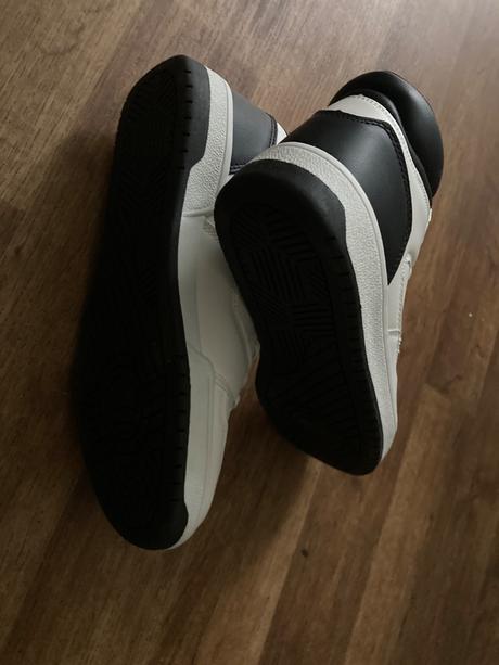 Nové kotnikove boty, 40