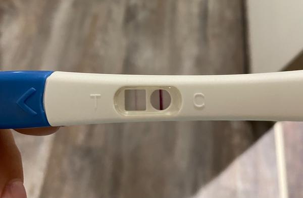 Je to těhotenství podle rozdílu na fotkách?