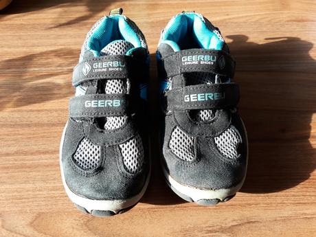 Tenisky se síťkou, 29