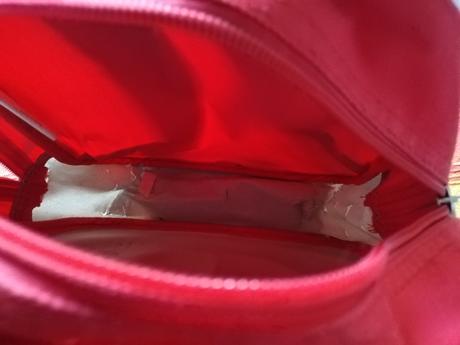 Batůžek s tlapkovou patrolou., 