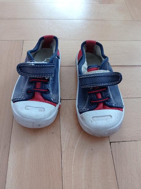 Tenisky, stélka 147 mm, 23