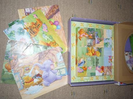 Puzzle,dřevěné kostky a navlékací korálky,