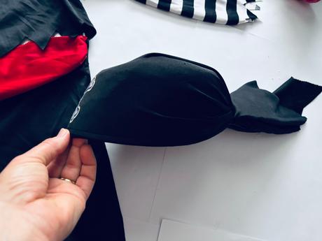 An27/ kostým pirát - v.cca 5/6 let,