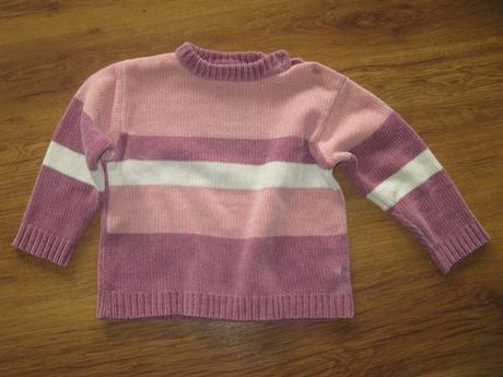 Žinylkový svetr, 104