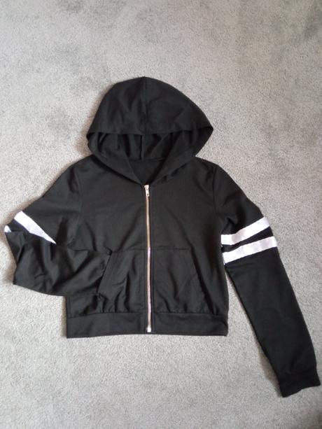 Krátká tenká mikina, s