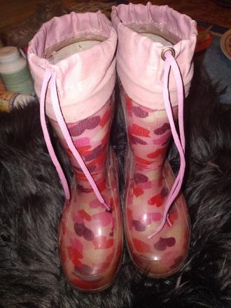 Dívčí gumáky srdíčka vel. 27, vnit.stélka 17.5 cm, 27