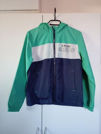 Jarní větrovka pro kluky top stav, kik,146