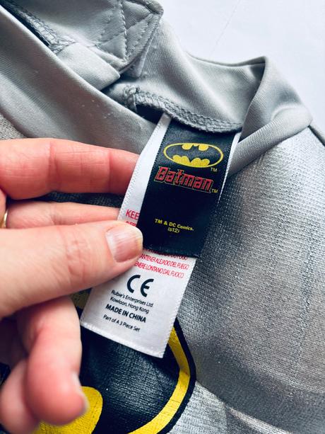 Ob/ kostým batman - v.5/6 let, 