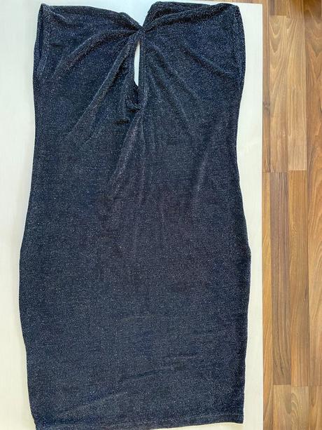 Třpytivé šaty, vel neuvedena cca xl-xxxl měřte, an, xxl