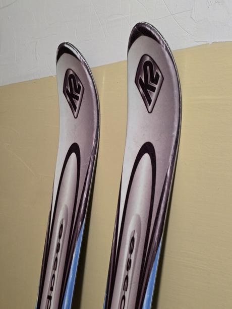 Carvingové lyže, salomon,160-169 cm