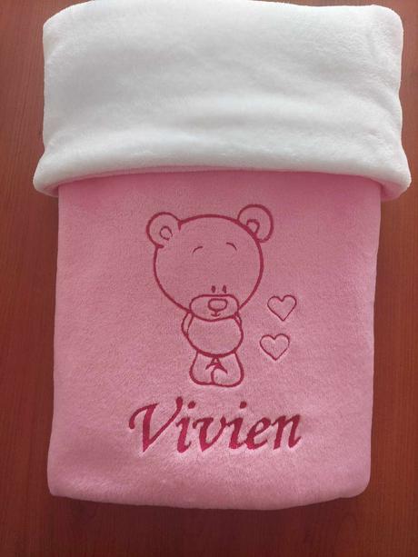 Deka s výšivkou na přání- více barev a obrázků, 