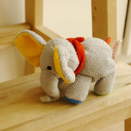 Chrastici male plysove slune,