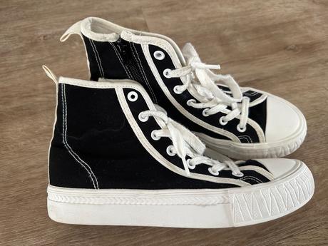 Tenisky, reserved,37