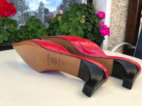 Italske spicate boty v cervene barve laura bellari, 37