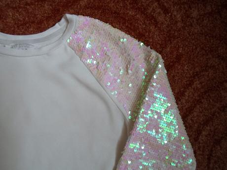 Bílá mikina mikinka s flitry, h&m,146