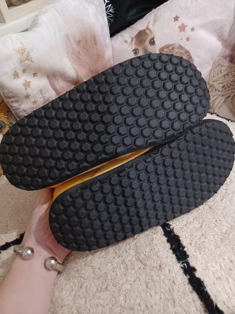 Žluté bačkory, baťa,37