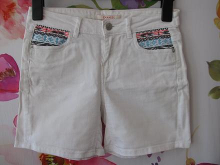 Bílé džínové bavlněné strečové kraťasy, s