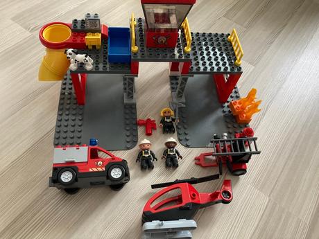 Lego duplo hasičská stanice 5601,