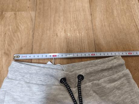 Šedé kraťasy, sinsay,128