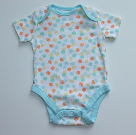 C388 barevné body vel. 68, f&f,68