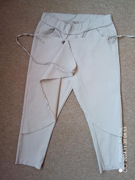 Nasrávačky-harémky zn."merry fashion" vel."l', l