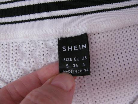 Krátká bílá halenka, svetřík, 36