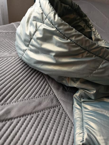 Dámská vesta s kapucí, vel.44, 44