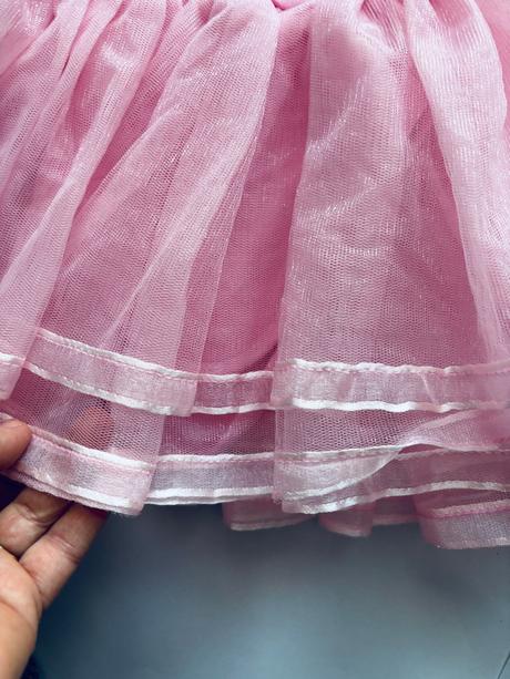 An22/ dres baletní - v.cca 2/3 roky, 98