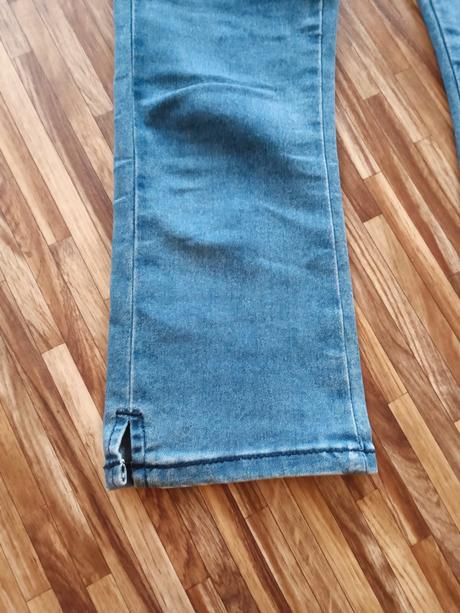 Kapri, kraťasy, takko,34