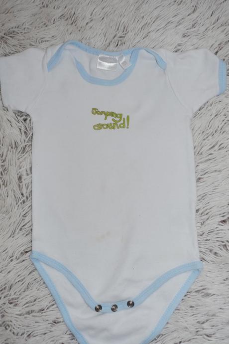 Body s modrym okrajem, 86