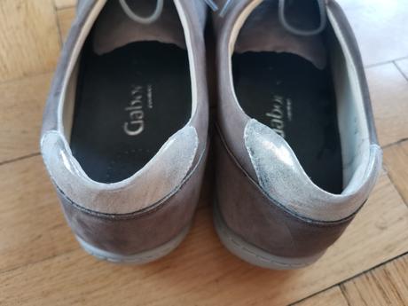 Boty tenisky vycházková obuv vel. 9,5, 43