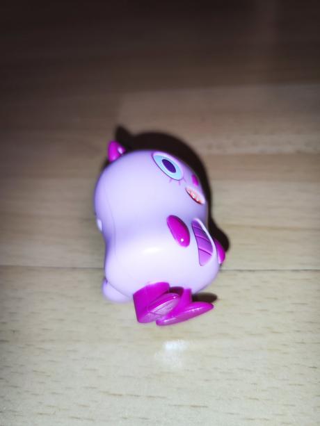 Cheeki mees žvatlalka rebelka becky,