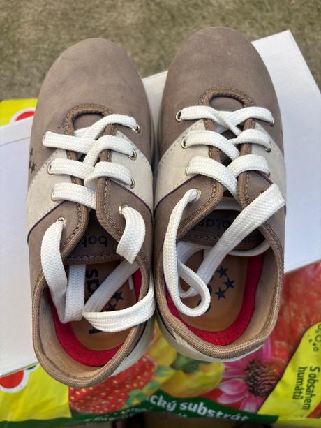 Tenisky vasky/botas, botas,36
