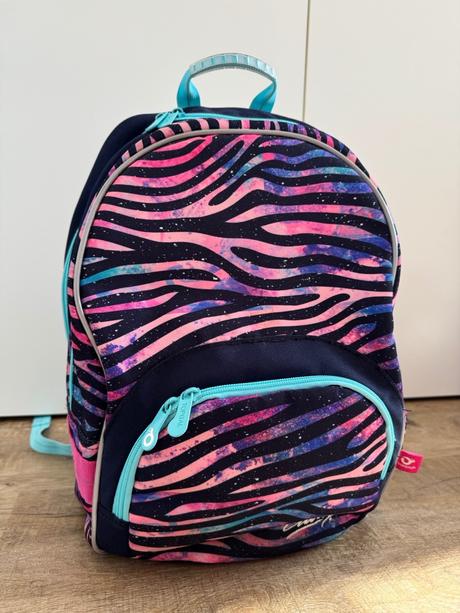 Dívčí školní batoh, aktovka topgal, zebra kimi,