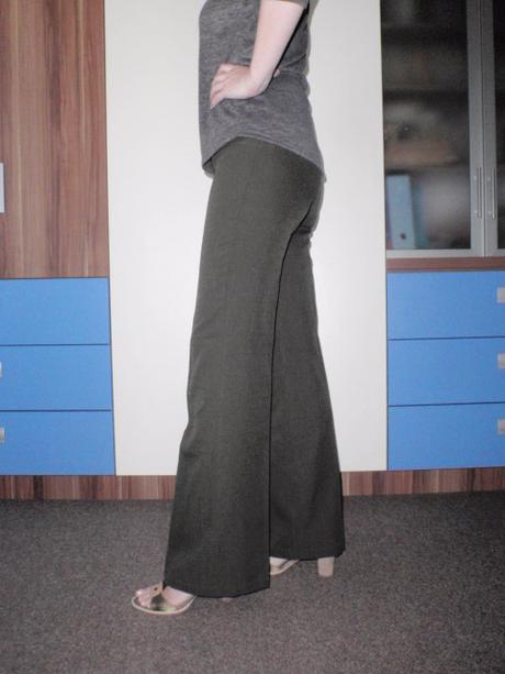 Kalhoty vel.38 khaki-tm. zelené, m