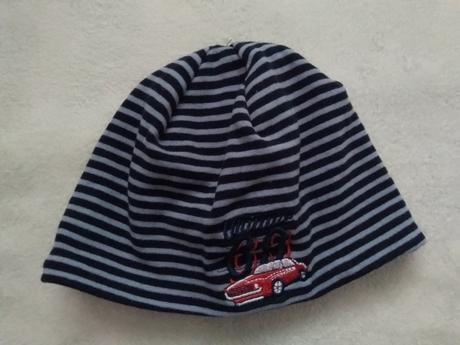 Pěkná čepice 48/50, 86