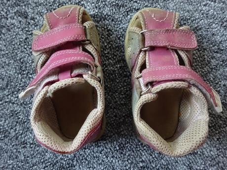 Dívčí sandály, vel. 22, santé,22