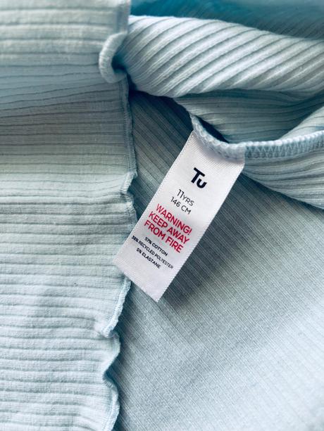 Tílko bledě modré - v. 10/11 let, tu,146