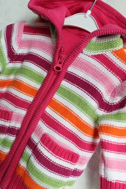 Svetr vel. 3 - 6 m, marks & spencer,68