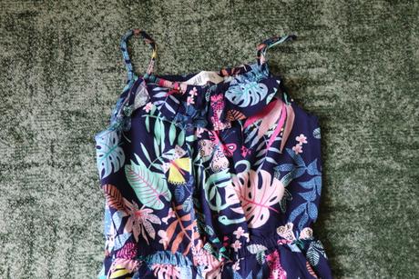 Krásný holčičí overal s tropickými motivy, h&m,104