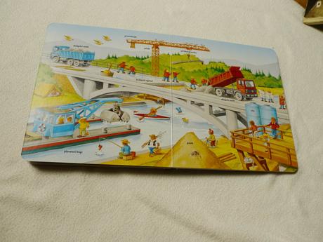 Moje pestra kniha o motorovych vozidlech, 