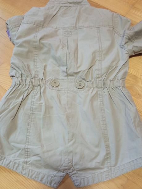 Jarní podzimní plátěná bunda s trikem, c&a,140