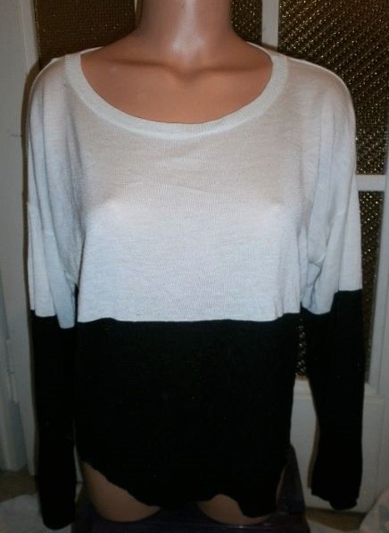 Lehoučký svetřík na vel.m-l, h&m,m